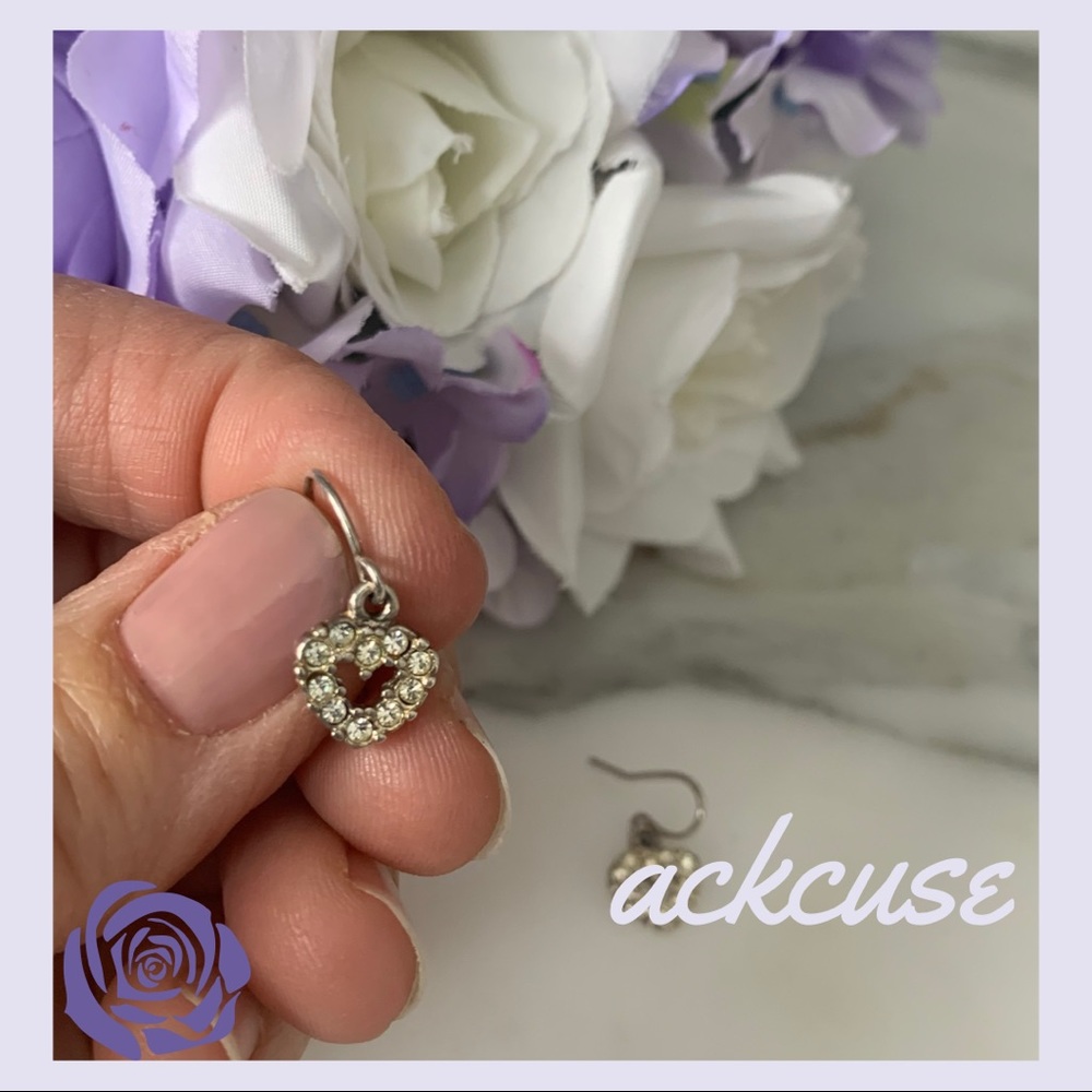 Heart dangle earrings